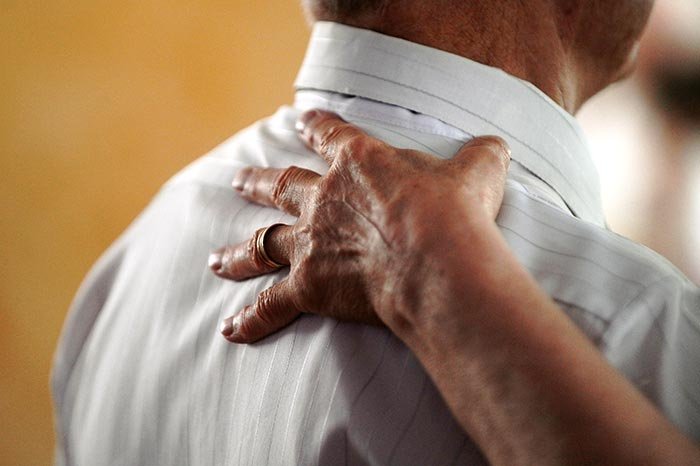 Familia creştină, o şcoală a iubirii şi dăruirii 106907