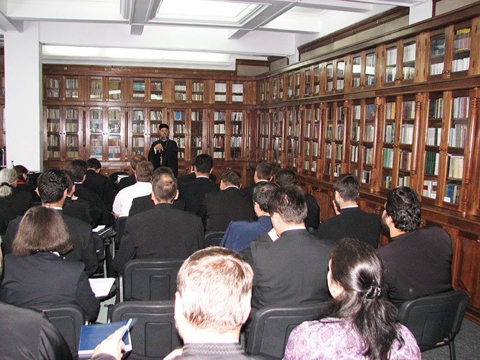 O nouă promoţie de masteranzi la Dunărea de Jos 107013