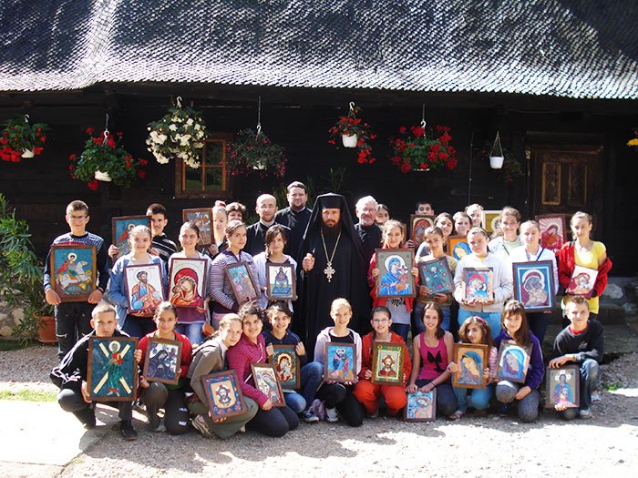 Tabără de creaţie la Mănăstirea Izbuc 107043