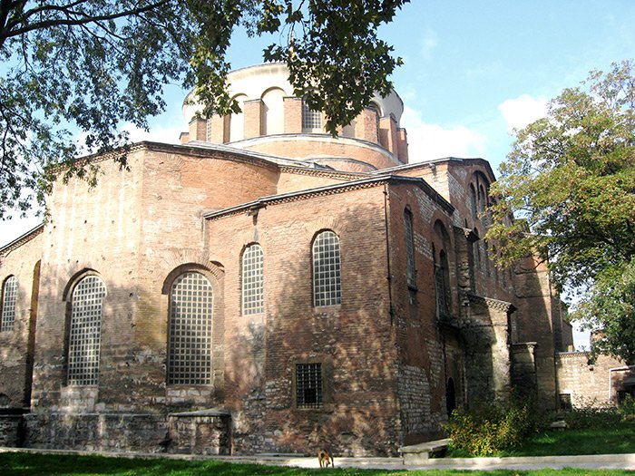 Trei lăcaşuri bizantine care preamăresc Dumnezeirea 107170