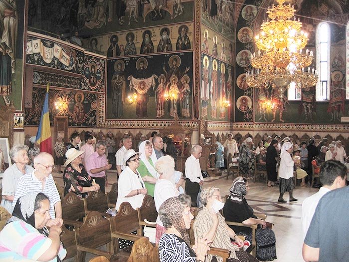 Hramul bisericii închinate Sfântului Mucenic Emilian 107286