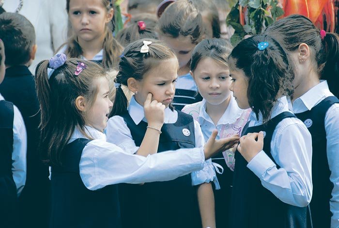 Să-i hrănim pe tineri cu vitamina bucuriei creştine 107333