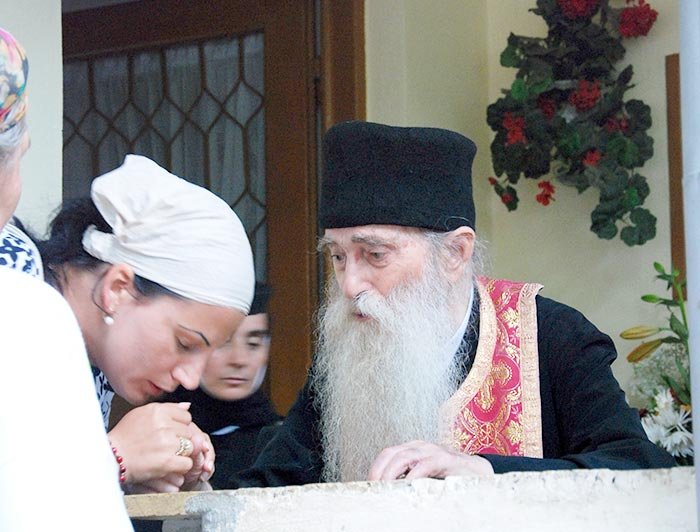 Închisorile părintelui Arsenie Papacioc 107336