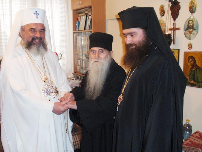 Un duhovnic al păcii în vremuri tulburi 107363