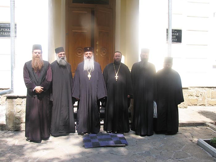 Mitropolitul Moldovei şi Bucovinei, pentru şapte zile în Crimeea 107402