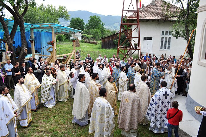 „Să aveţi drept ţintă pe Hristos!“ 107517