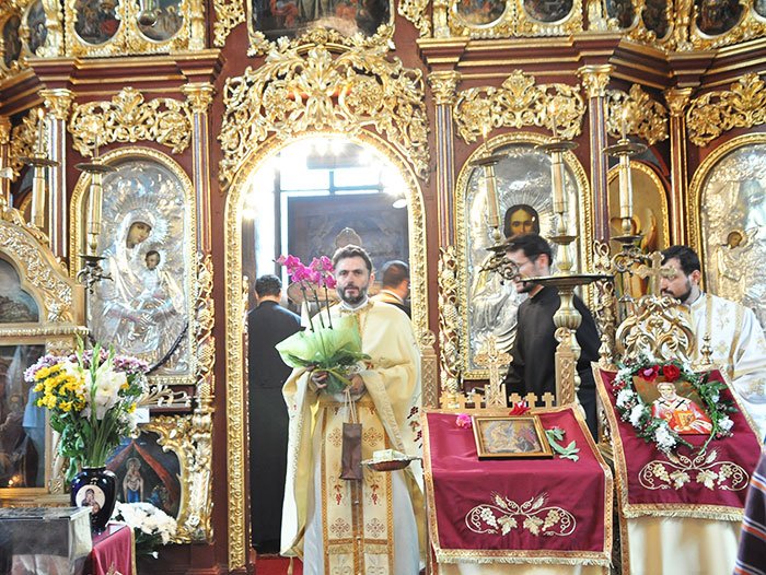 Comuniune şi filantropie la Parohia Delea Nouă - Calist 107598