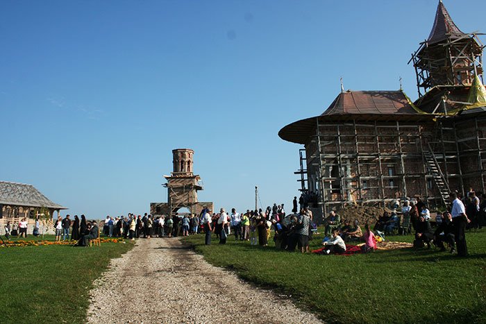 Mănăstirea Cheile Turzii se pregăteşte de hram 107645