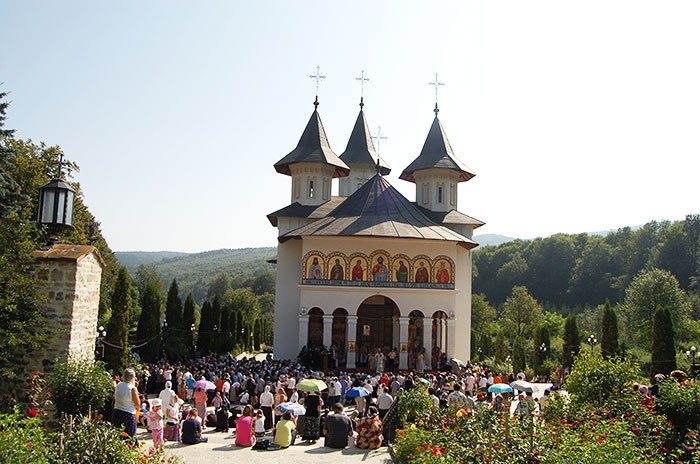 Sărbătorile sfinţilor nemţeni 107664