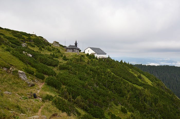 Urcuş duhovnicesc pe Muntele Sfânt al românilor 107686