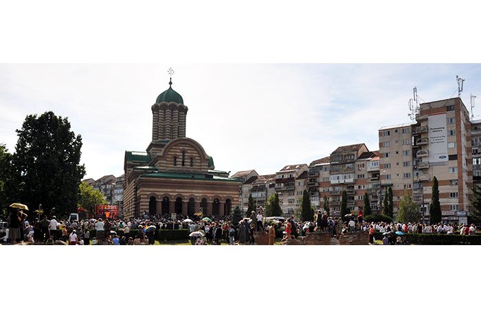 Sfântul Ierarh Nifon, arhipăstor harnic şi rugător fierbinte 107813