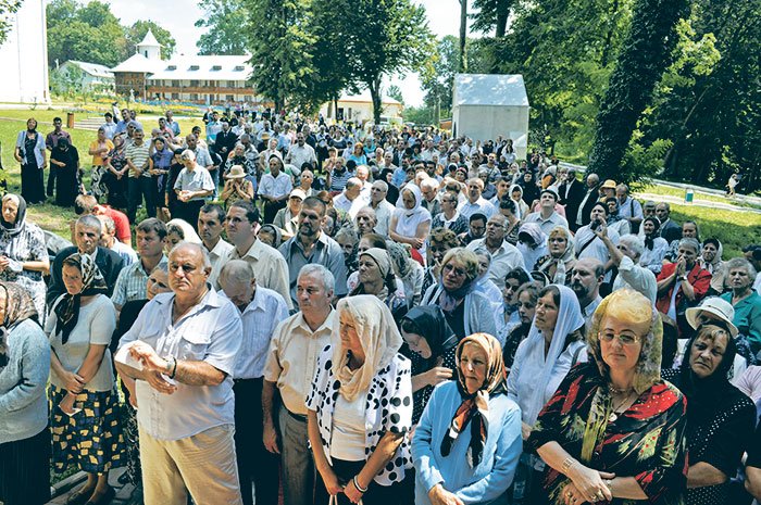 Bucurie duhovnicească la Mănăstirea Miclăuşeni 107882