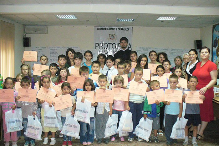 Concurs dedicat Maicii Domnului în Urziceni 107893