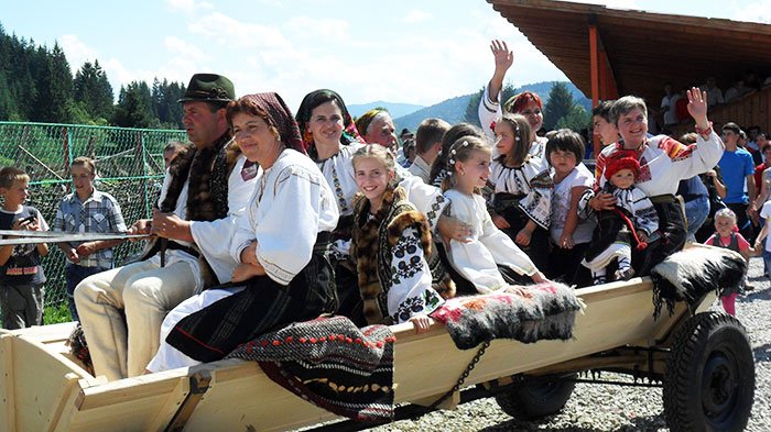 Lada de zestre a Bucovinei 107945