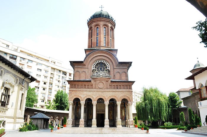 Cateheze la mănăstirile Antim şi Darvari 107974