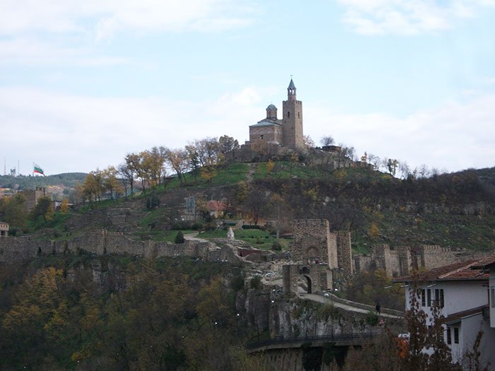 Veliko Târnovo, oraşul de şapte milenii 107979