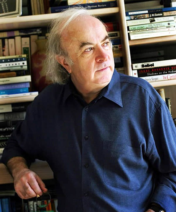 Gloria lui Norman Manea 108011