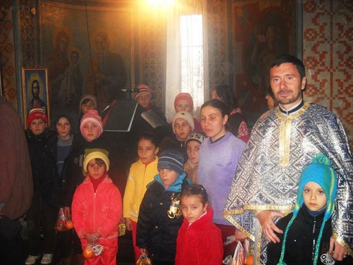 Întâlnire catehetică în Parohia doljeană Rasnic 108067