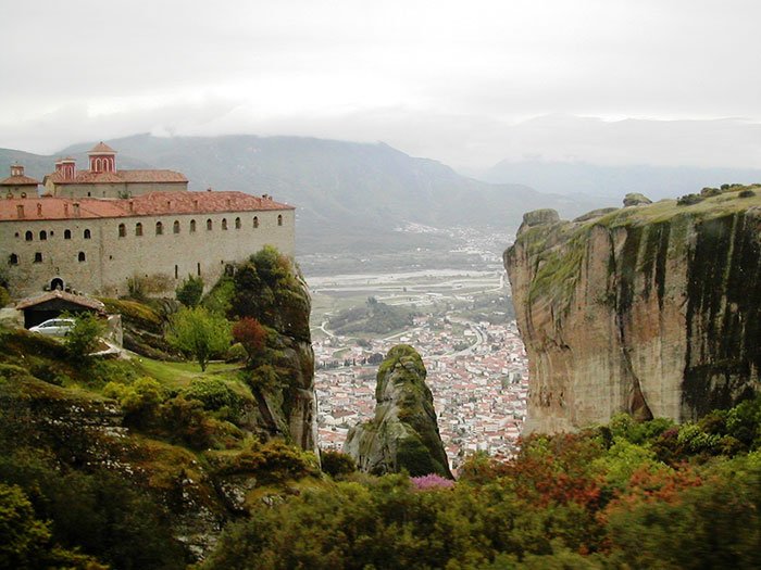Meteora, locul unde cerul se uneşte cu pământul 108147