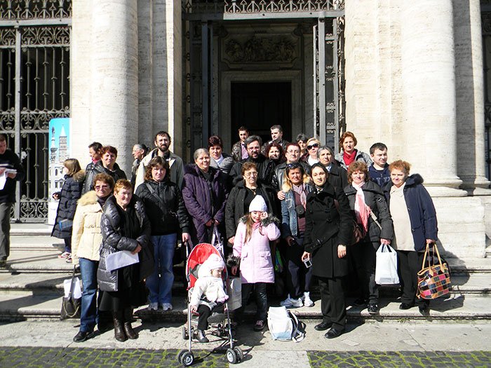 O parohie care a crescut în timp scurt 108156