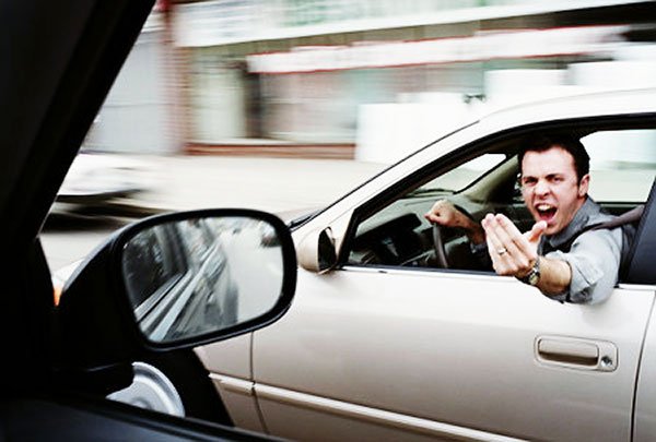 Sub semnul întrebării: omul 108172