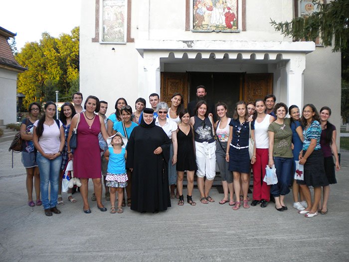 A XX-a ediţie a Şcolii de vară de limbă, cultură şi civilizaţie românească 108202