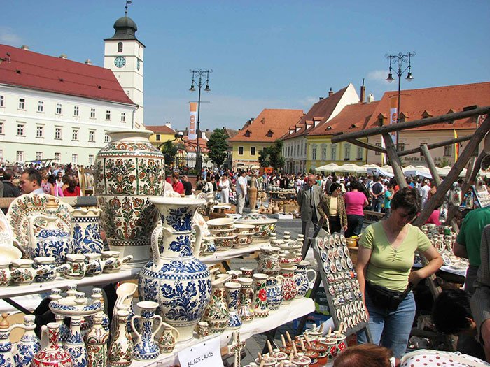 Toamna vine cu târguri fel de fel 108214