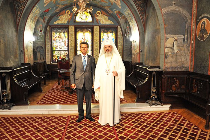 Cooperare practică socio-culturală în sprijinul diasporei româneşti din Regatul Unit al Marii Britanii 108239