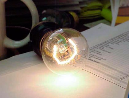 UE a pus şi becurile de 60 şi 75W pe lista neagră 108273