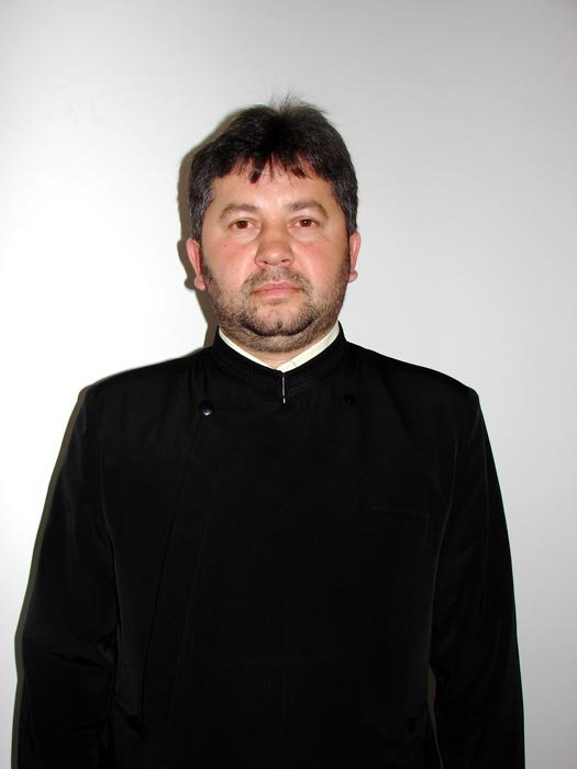 Răspunsuri duhovniceşti: Rutina spovedaniei 108302