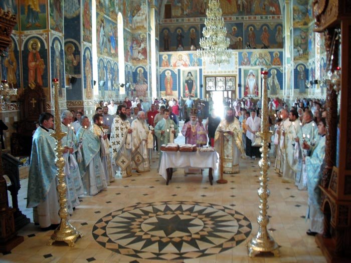 Hramul bisericii monument istoric de la Mănăstirea Arad Gai 108341