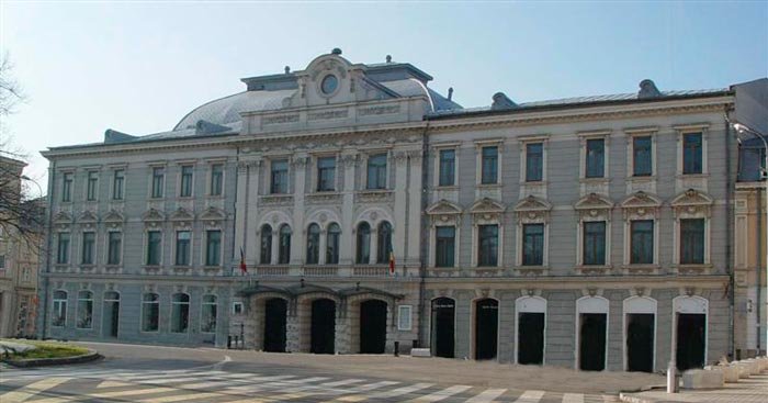 Zile şi nopţi dedicate teatrului 108348