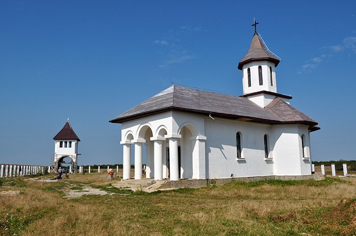 „Mi se pare minunat ca pe Argeş să mai fie încă o mănăstire“ 108376