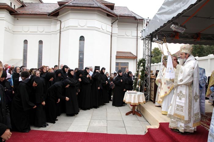 Hram binecuvântat la Schitul Bazna 108440