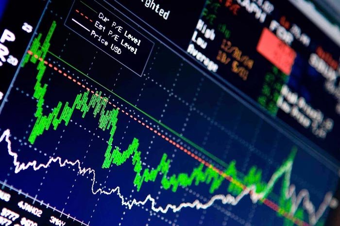 BCR: „Riscul de contagiune este semnificativ în cazul României“ 108511