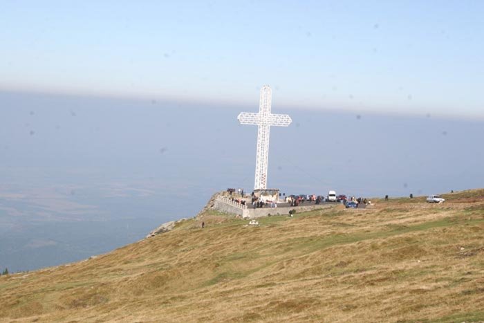Moaştele Sfinţilor Epictet şi Astion, în pelerinajul de la Muntele Mic 108540