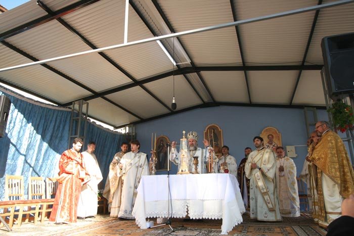 Slujbă arhierească la „Zilele municipiului Moineşti“ 108548