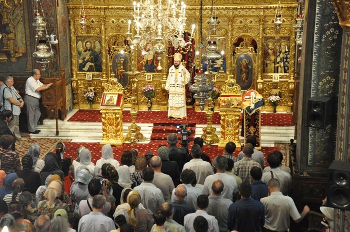 Pelerinii din Scandinavia, la Sfânta Liturghie săvârşită la Catedrala patriarhală 108667