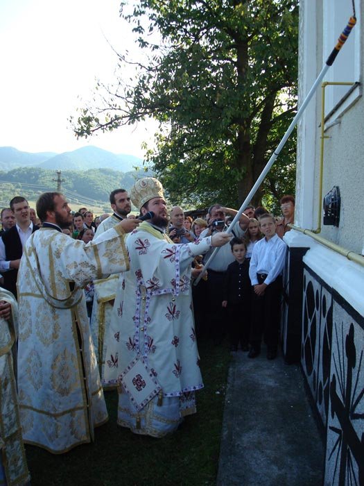 Lucrări de înnoire binecuvântate în Parohia Cetea 108703