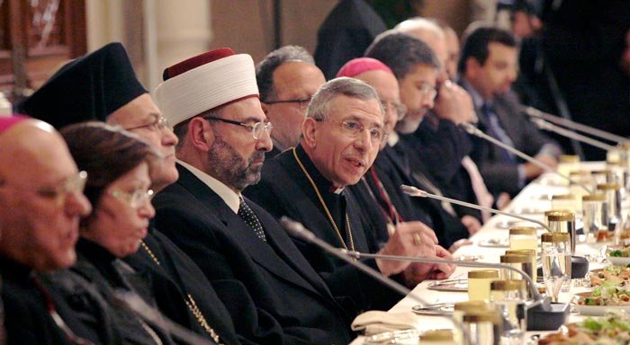 Pluralismul religios, o încercare de a-l înţelege pe celălalt 108696