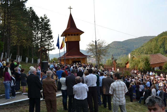 Un nou lăcaş de cult în oraşul Anina 108699