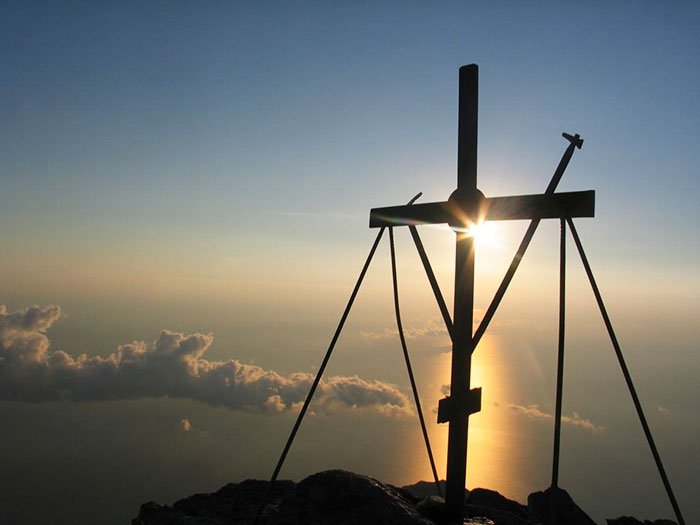 La porţile sublimului 108819