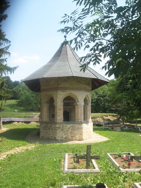 Lăcaşul smereniei creştine 108824