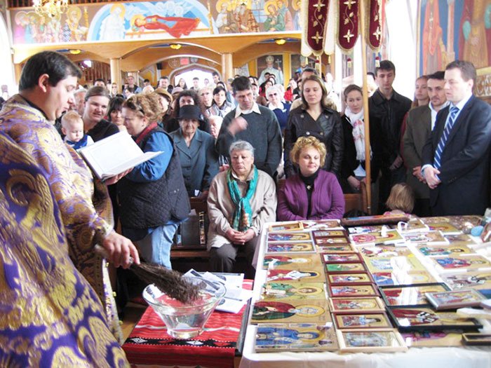 Sfaturi practice în Biserică: Cum putem sfinţi icoanele 108841