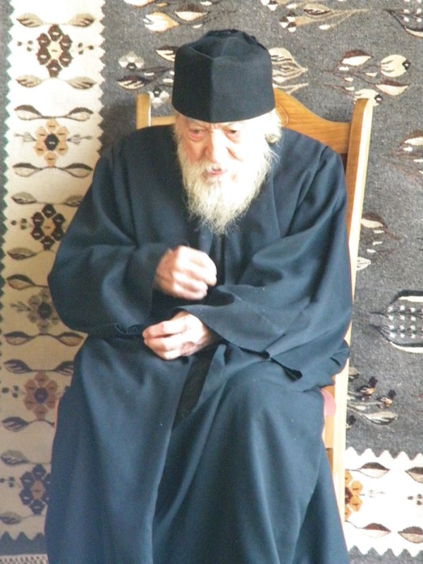 Biserica noastră mai are un rugător în ceruri 108879