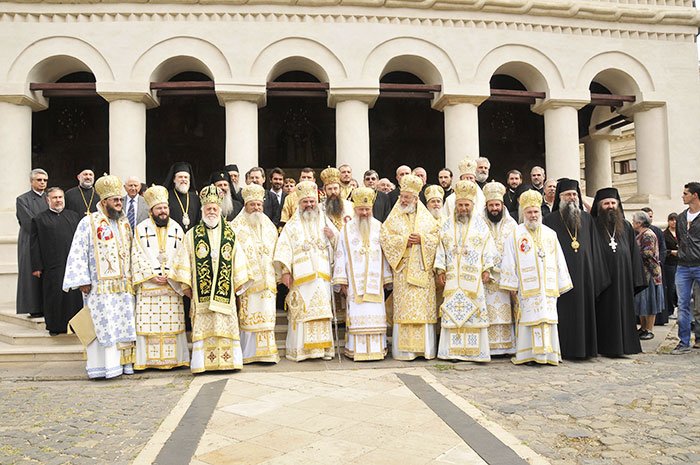 Zi de bucurie în Patriarhia Română 108922