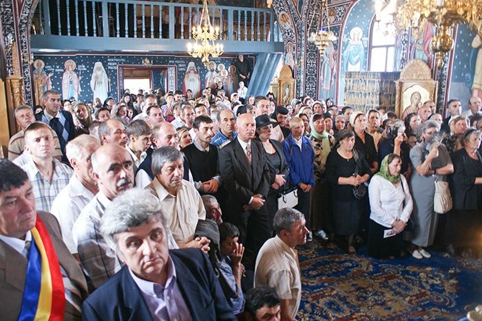 Resfinţire de biserică în satul Conduratu - Protoieria Urlaţi 108981