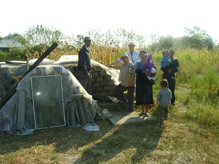 Sprijin pentru o familie nevoiaşă, din partea SOFR Iaşi 109023