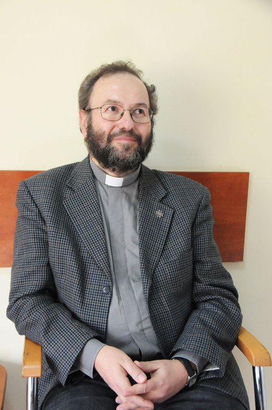 Omul, doar făptură socială? 109153