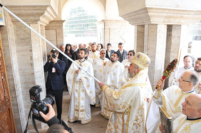 „Biserica este un laborator al învierii“ 109261